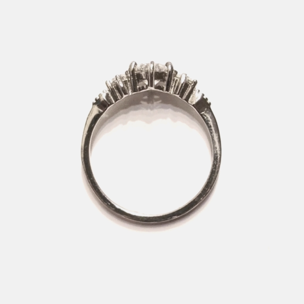 5mm moissanite 3 stone ring engagement silver 4.5 - Picture 7 of 8